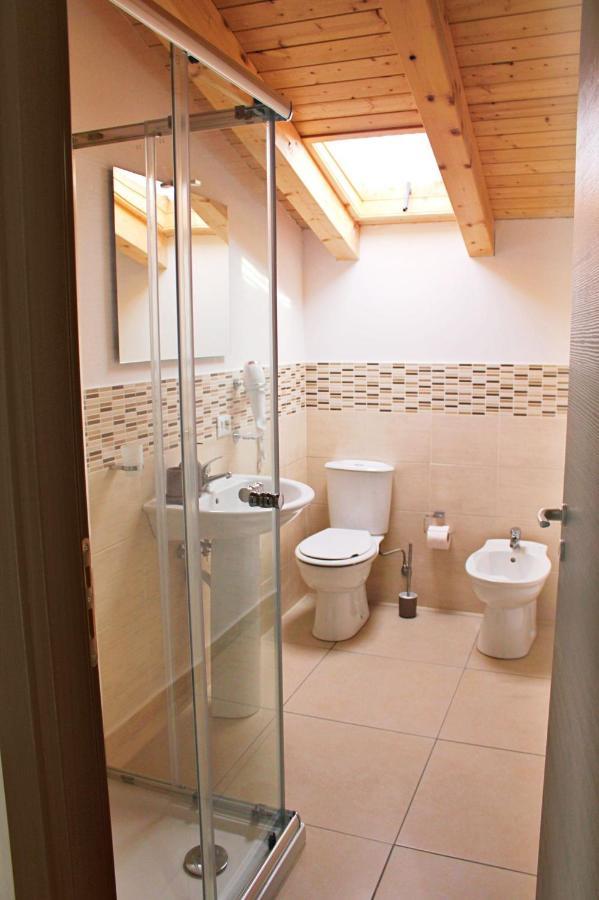 La Claudette Apartment Catania Luaran gambar