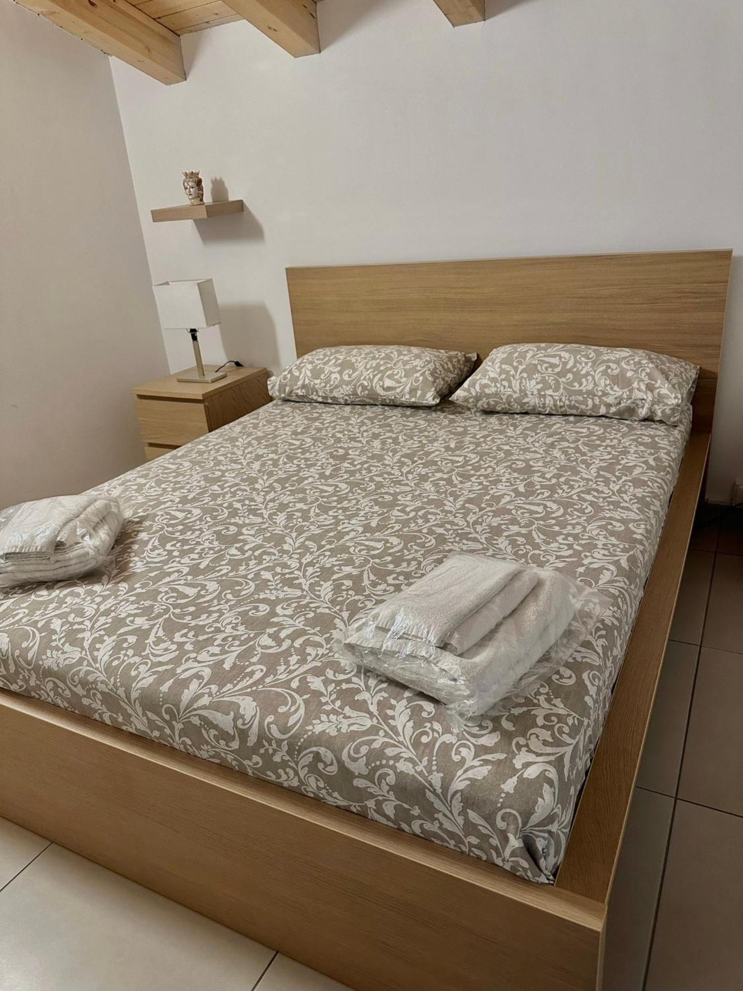 La Claudette Apartment Catania Luaran gambar